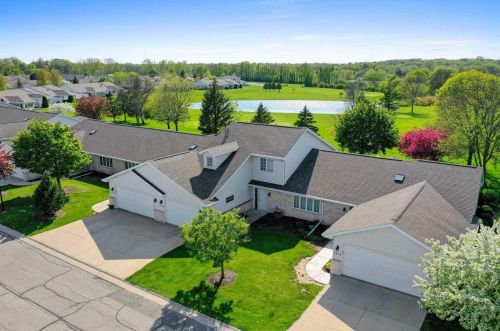 1515 River Pines Dr, Green Bay, WI 54311-5636