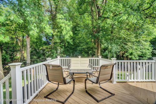 305 Bartley Rd, Jackson Twp NJ  08527-1166 exterior