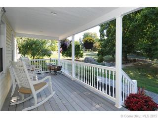 444 Country Club Rd, Cheshire, CT 06410-4109