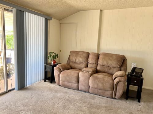 25759 Roanoke Rd, Menifee CA  92586-2324 exterior