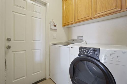 3737 Van Dusen Ave, Riverbank CA  95367-3030 exterior