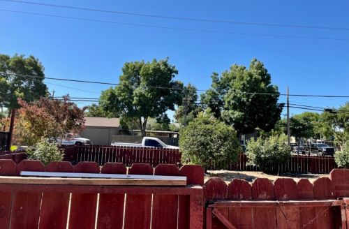 946 Fig Ln, Newman CA  95360-1106 exterior