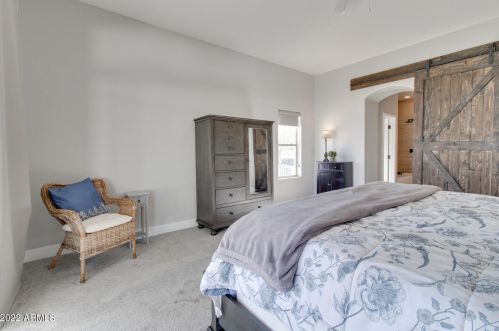 34212 10 St, Phoenix AZ 85085-9216 exterior