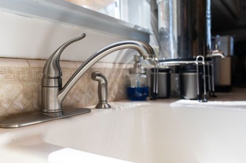 18645 Maple Leaf Ct, Middletown CA  95467-8528 exterior