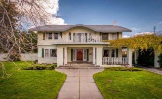 1284 Wilson Ave, Fresno, CA 93728-1642