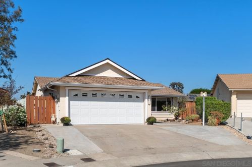 11819 Elkins Cv, San Diego, CA 92126-1312