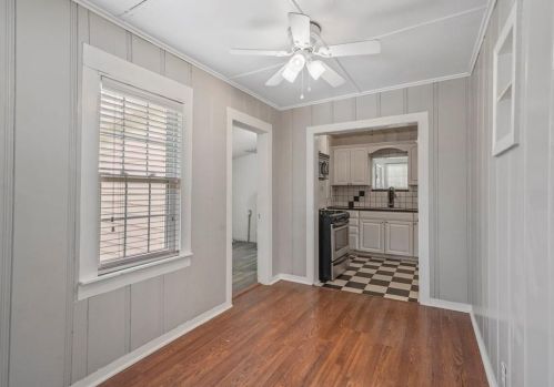 4812 Calmont Ave, Fort Worth TX  76107-5315 exterior