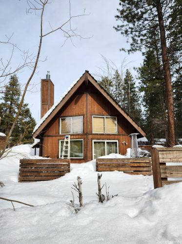 2480 William Ave, South Lake Tahoe, CA 96150-7635