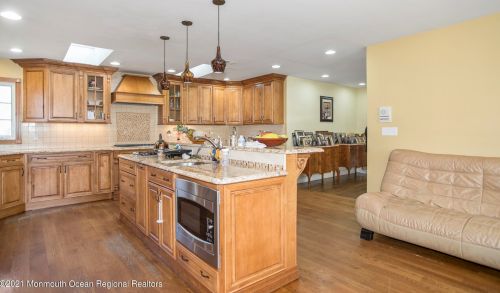 122 Caranetta Dr, Lakewood NJ  08701-3120 exterior
