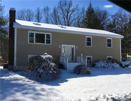 1 Lake Way, Purdy Station, NY 10578-1440