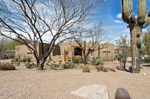 8068 Arroyo Hondo Rd, Scottsdale, AZ 85266-1054