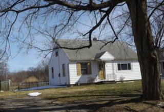 752 Grant Ave, Van Buren Bay, NY 14048-2638