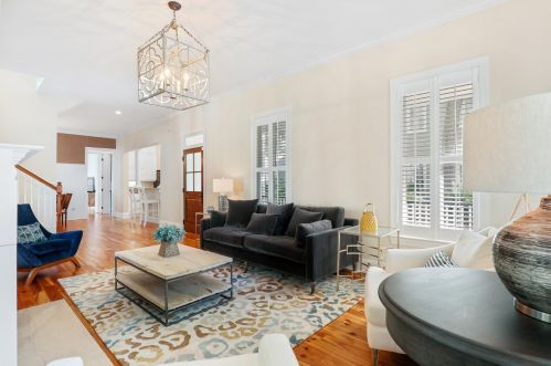 109 Shelmore Blvd, Mount Pleasant SC  29464-6614 exterior