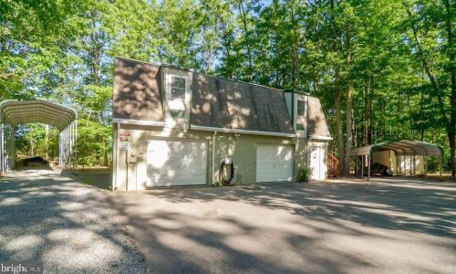12540 Tower Hill Rd, Midland, VA 22728-9643