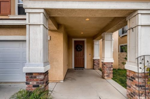 313 Infinidad St, Oxnard, CA 93030-6168