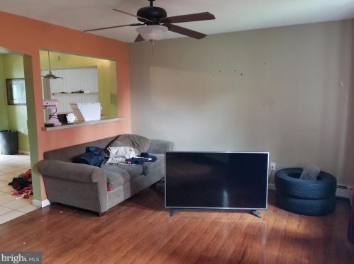 1507 Bondridge Rd, Wilmington, DE 19805-1229