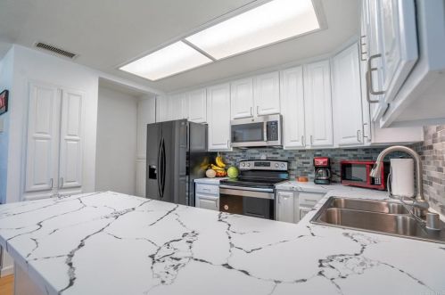 9476 Los Coches Rd, Lakeside CA  92040-4643 exterior