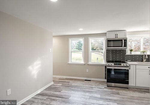 160 Metka Rd, Collegeville PA  19473-1632 exterior