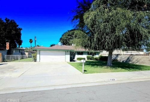 6511 Stanley St, Bakersfield, CA 93308-2125