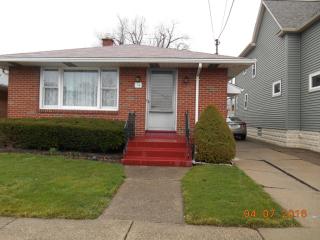 14 Monroe St, Buffalo NY  14218-3120 exterior