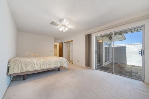 192 Boca Ciega Pt Blvd, Saint Petersburg FL  33708-2738 exterior