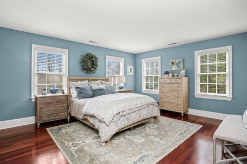 77 Tackora Trl, Ridgefield CT  06877-3028 exterior