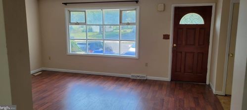 120 Virginia Ave, Carlisle PA  17013-1072 exterior