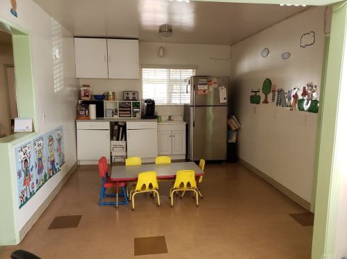 5135 Walnut Ave, Chino CA  91710-2567 exterior