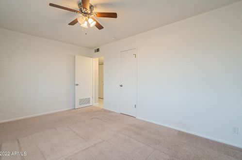 10314 Sun City Blvd, Sun City AZ  85351-3857 exterior