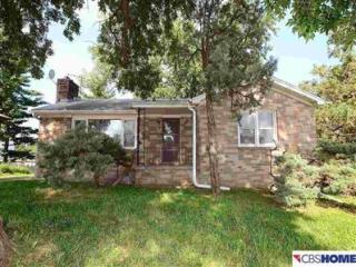 5124 48th St, Omaha, NE 68117-2136