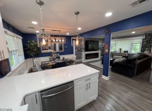 275 Grant St, Berkeley Heights NJ  07922-1142 exterior