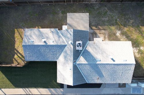 1401 Tebbutt Ave, Modesto CA  95350-3948 exterior