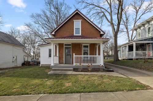 803 Gay St, Mount Vernon, OH 43050-1751