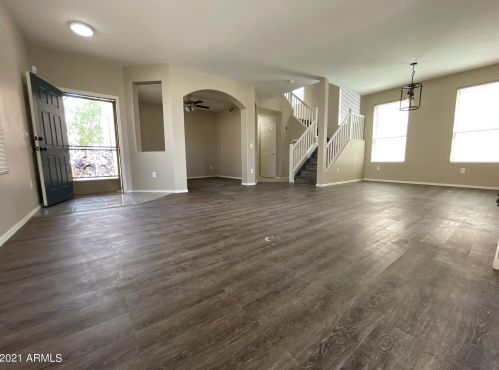 6070 Florence Ave, Litchfield Park, AZ 85340-9309