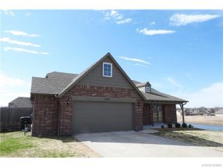 3205 Roman Cir, Bartlesville, OK 74006-6364