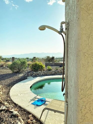 2501 Whispering Ridge Dr, Bullhead City AZ  86442-8686 exterior