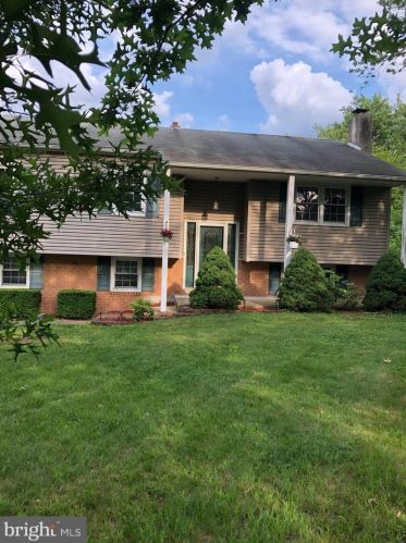 111 Municipal Dr, Gilbertsville, PA 19525-9463