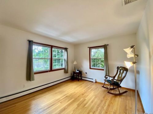 338 Union Valley Rd, Mahopac NY  10541-4333 exterior