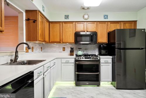 1503 Lakeside Dr, Palmyra NJ  08065-2131 exterior