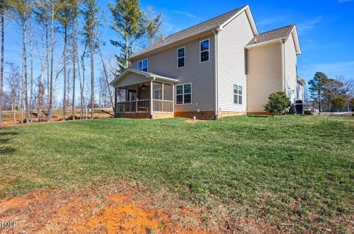 4010 Mackenzie Dr, Haw River NC  27258-9050 exterior