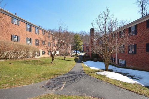 1333 Highland Ave, Crotonville NY  exterior