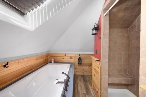 1 Cady St, Providence RI 02903-1213 exterior