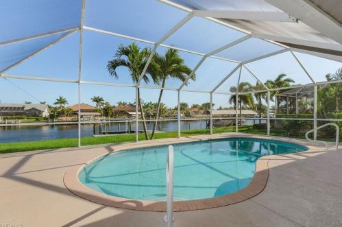 2633 47th Ter, Cape Coral, FL 33914-3007