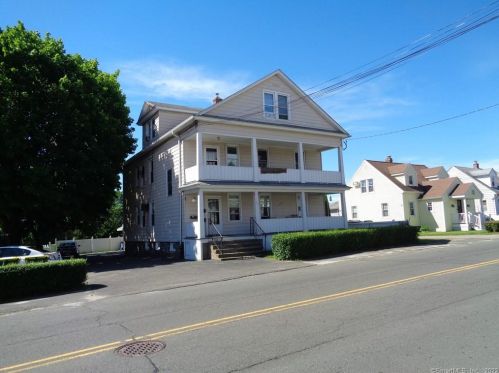 23 Bradley Ave, Waterbury CT  06708-4502 exterior