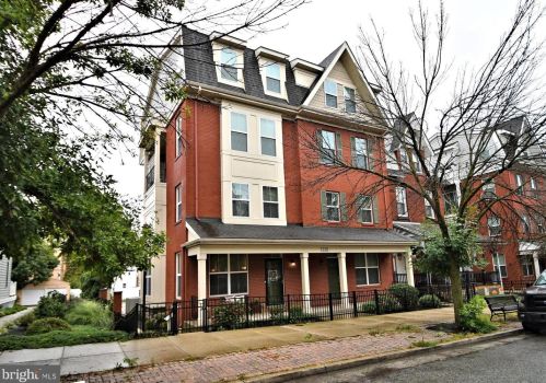 1010 Dekalb St, Norristown, PA 19401-3812
