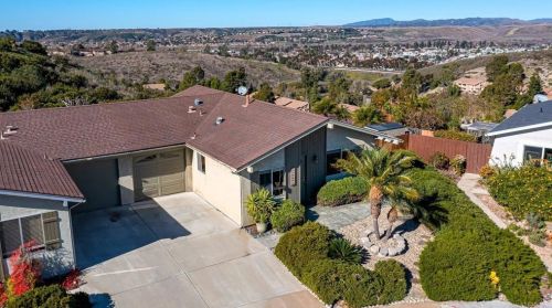 3866 San Pablo Ave, Oceanside CA  92057-7208 exterior