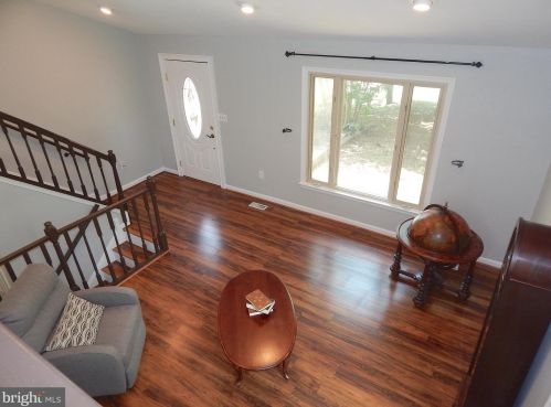 10505 Meadowview Dr, Fredericksburg VA  22408-2662 exterior