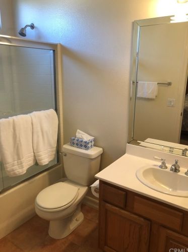 17430 7 Spg Way, Riverside CA 92504-9454 exterior