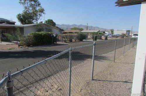 2050 Diamond Dr, Bullhead City AZ  86442-5439 exterior