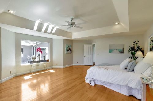 10000 Walter Welsher Ct, Gilroy CA  95020-9704 exterior